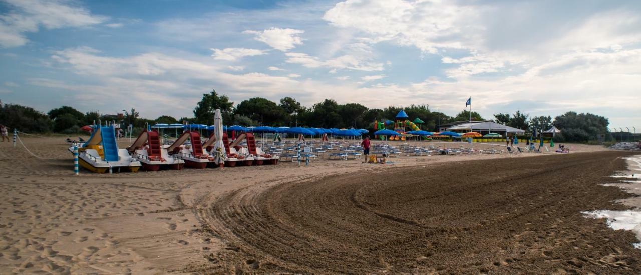 Villa Al Mare Camping - 4 Stelle カヴァッリーノ・トレポルティ エクステリア 写真