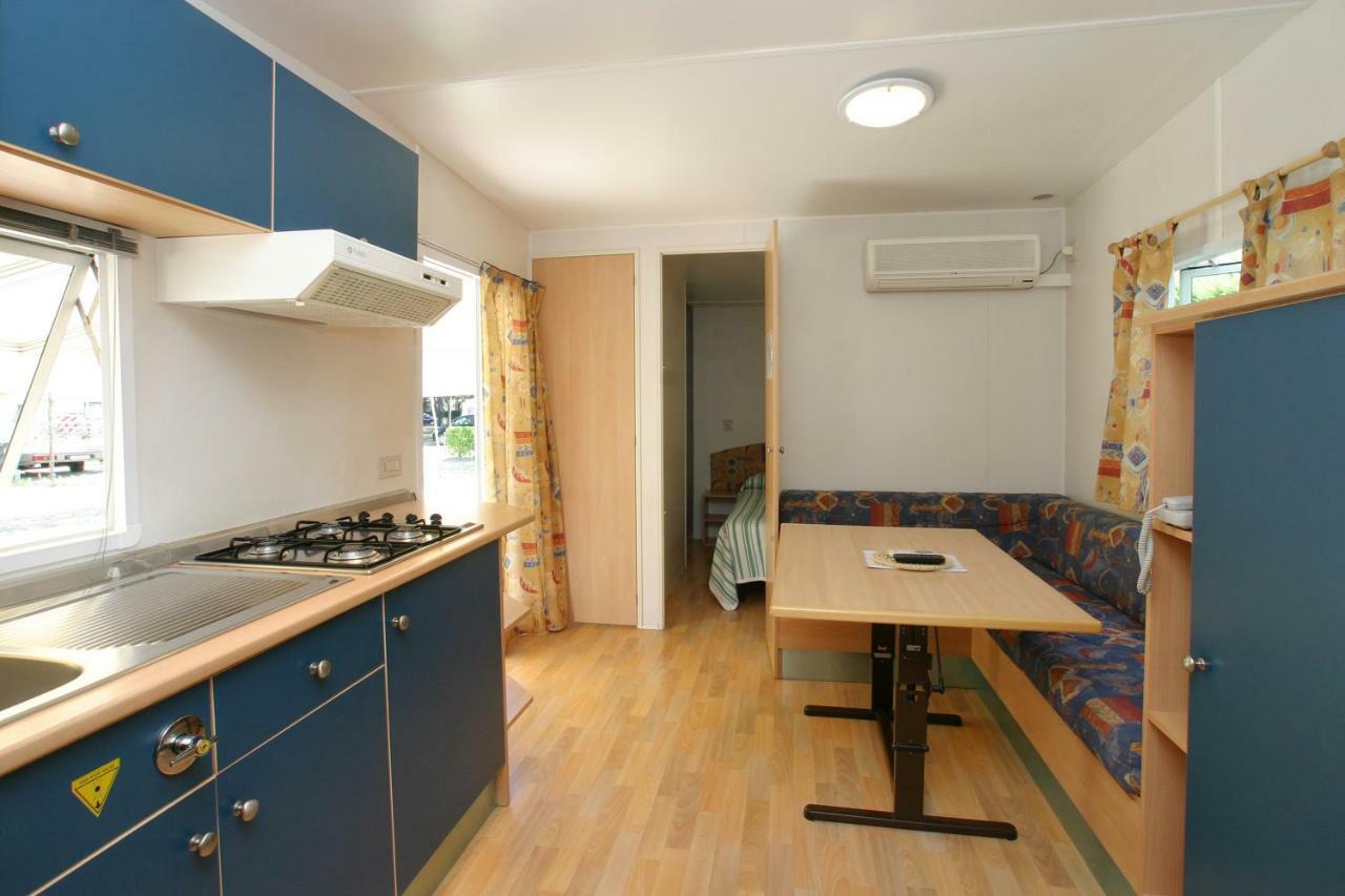 Villa Al Mare Camping - 4 Stelle カヴァッリーノ・トレポルティ エクステリア 写真