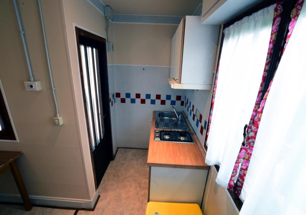 Villa Al Mare Camping - 4 Stelle カヴァッリーノ・トレポルティ エクステリア 写真