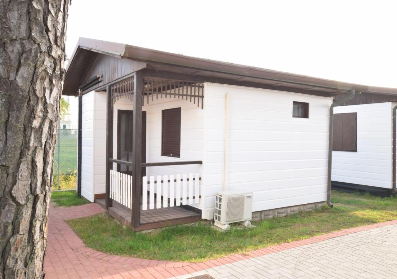 Villa Al Mare Camping - 4 Stelle カヴァッリーノ・トレポルティ エクステリア 写真